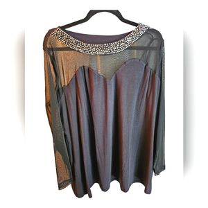 Black Longsleeve Sweetheart Top